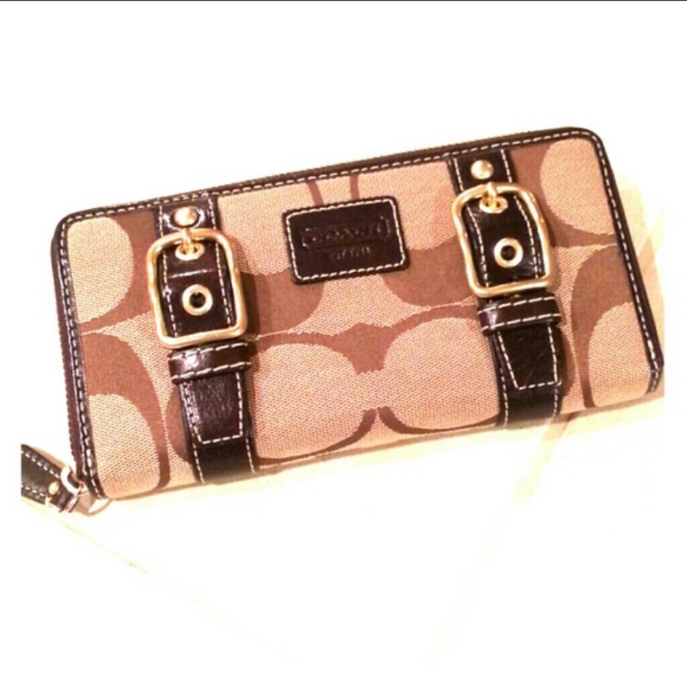 Coach brown wallet